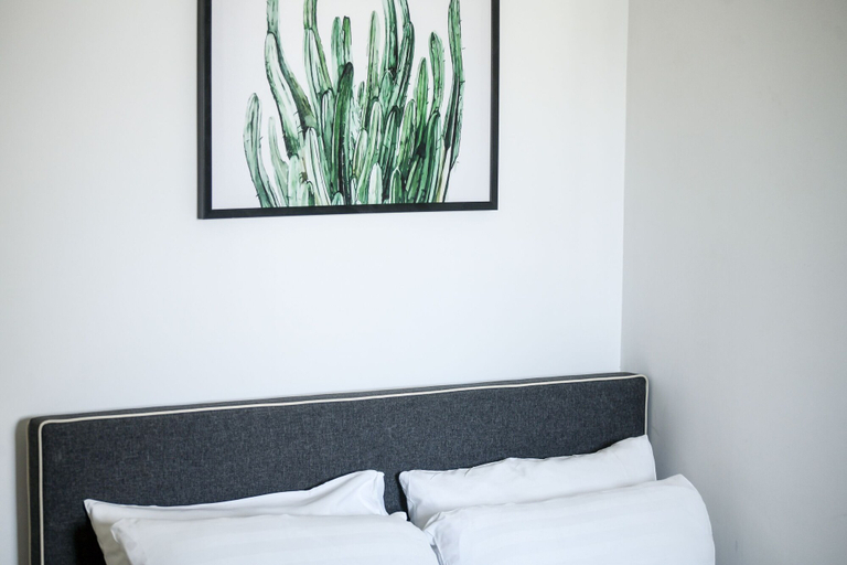 Bedroom 2, Opulent Ease 2BR Apt in Midtown