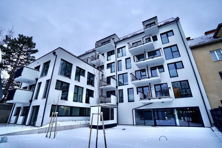 Exterior & Views 2, DM & S Apartment, Wien
