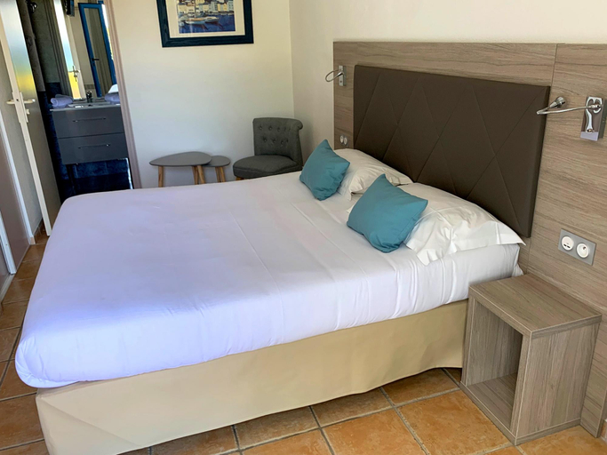 Bedroom 2, Hotel Bellevue, Haute-Corse