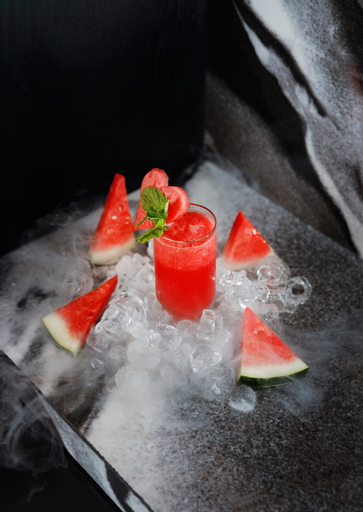 Food & Drinks 7