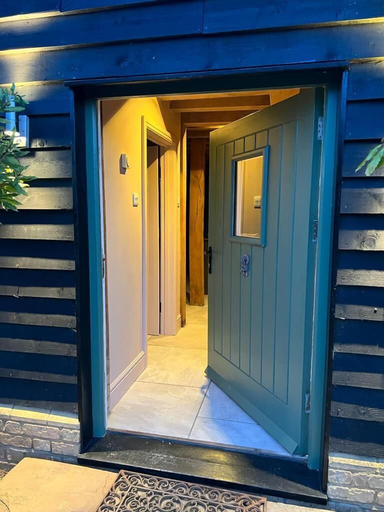 Exterior & Views 2, The Hen House, Hertfordshire