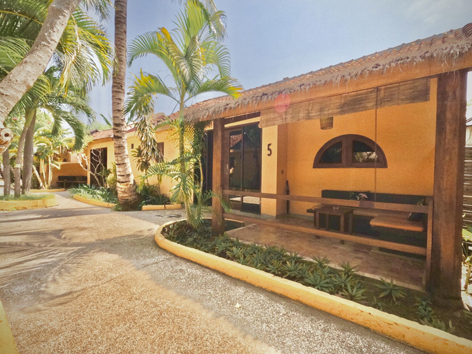 Exterior & Views 2, Laguna Gili Beach Resort, Lombok