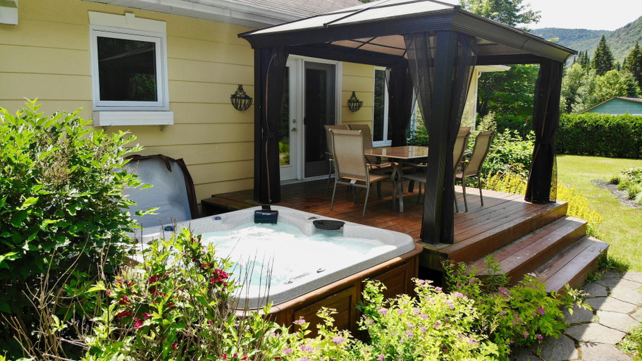 Others 5, Les Chalets Tourisma - Le Draveur, Portneuf
