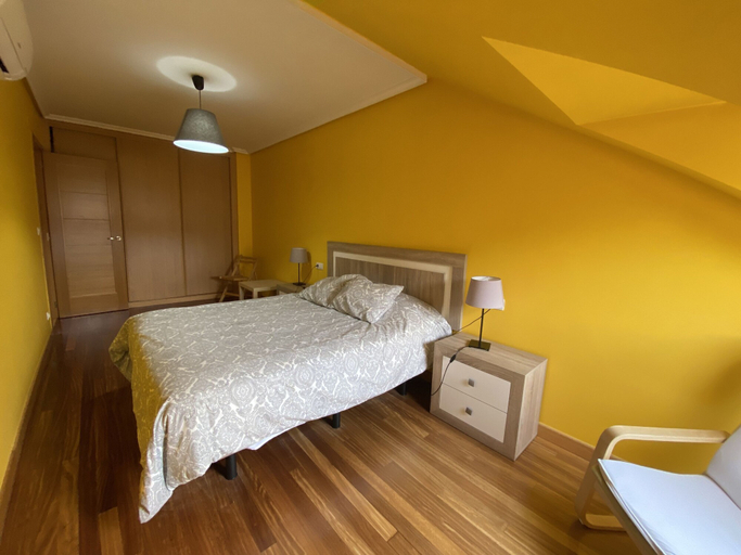 Bedroom 3, dpCristal Ático Vistas al Camino, Lugo