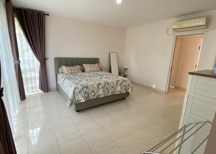 Bedroom 4, Springhill Residence near Airport 4BR, Palembang