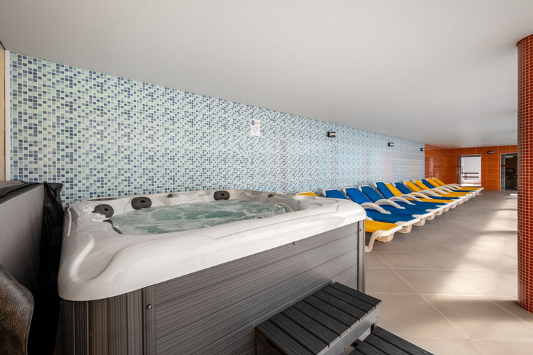 Bedroom 4, HOTEL COLMEIA MONTE REAL, Leiria