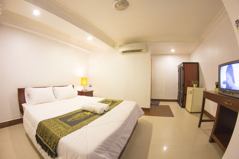 Bedroom 6