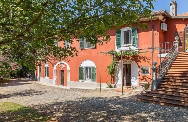 Exterior & Views 2, Charme of Villa Capannina, Alessandria