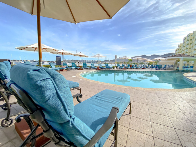 Sport & Beauty 2, The Villas at Simpson Bay Resort