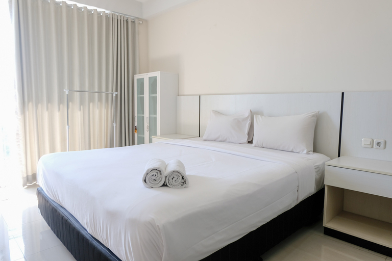 Homey and Cozy Studio Apartment at Dago Suites By Travelio, Bandung