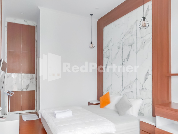 Bedroom 1, Khayrizsan Guest House Mitra RedDoorz, Tasikmalaya