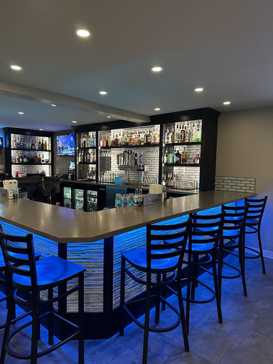 Food & Drinks 5, Top Notch Inn, Coos