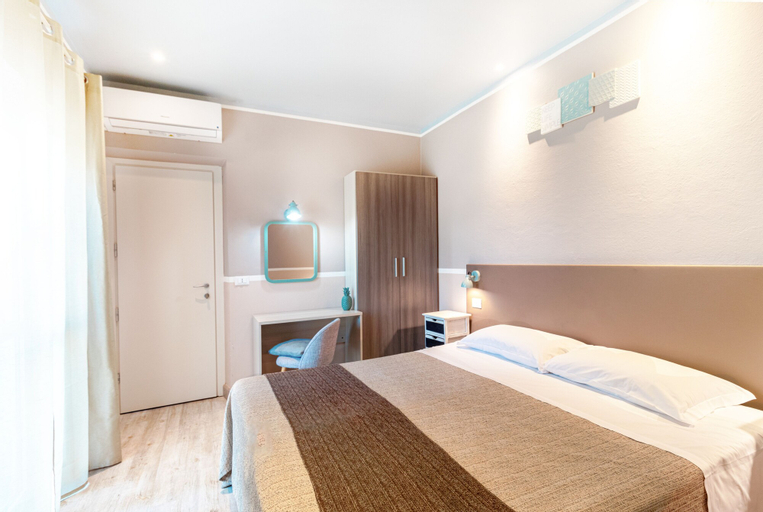 Bedroom 9