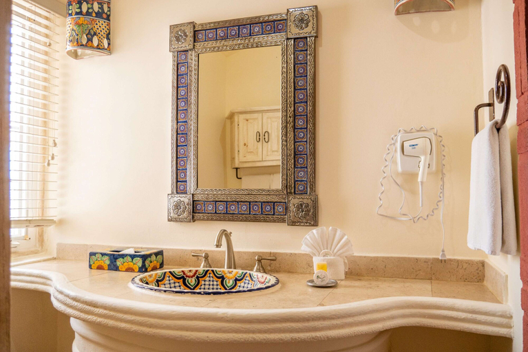 Bathroom 3, Los Cabos Golf Resort, Trademark Collection by Wyndham, La Paz
