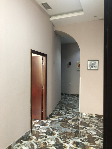 Others 5, javakhishvili, Tbilisi