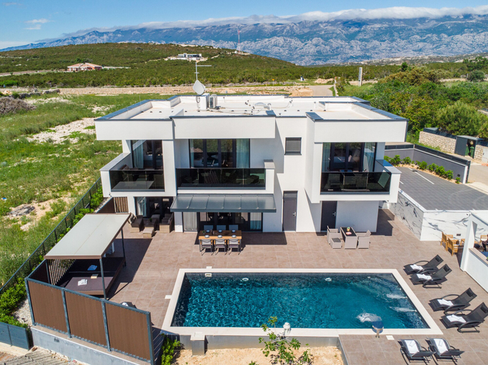 Exterior & Views 2, Villa Luna- Private Heated Pool, Novalja