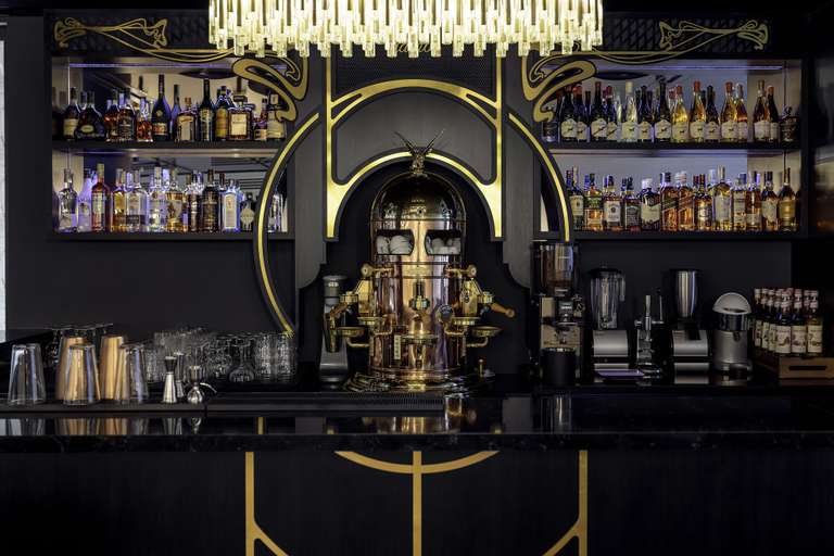 Food & Drinks 4, Glarros OldTown, Tbilisi