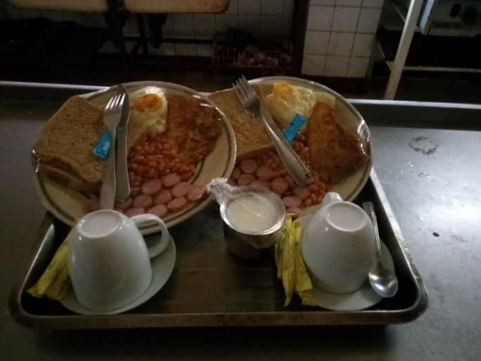 Food & Drinks 4, Chirundu Valley Motel, Hurungwe
