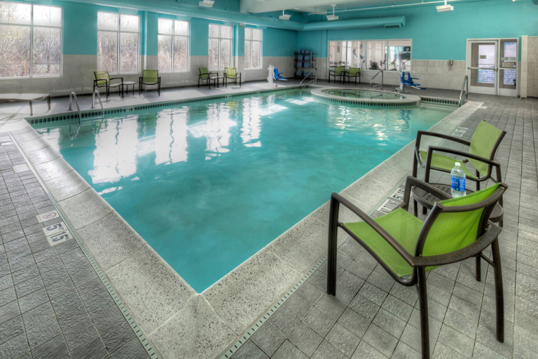 Sport & Beauty, SpringHill Suites Anchorage University Lake, Anchorage