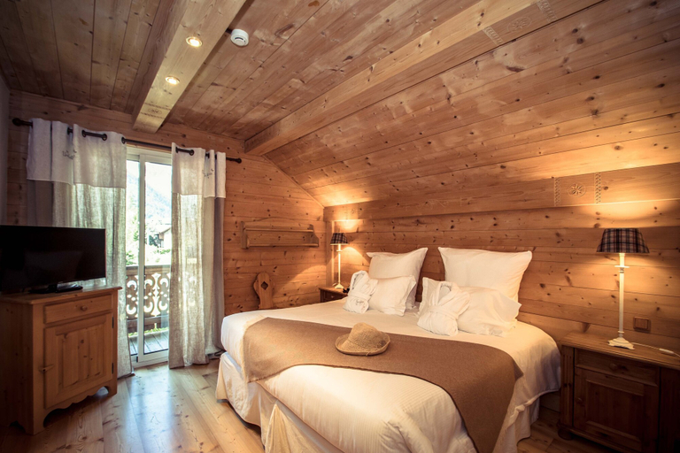 Bedroom 3, Chalet Hôtel Hermitage - Hotel Chalet de Tradition, Haute-Savoie