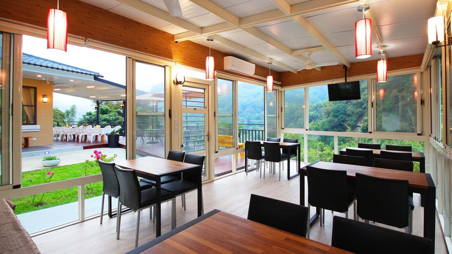 Food & Drinks 4, Sunlight Forest, Miaoli
