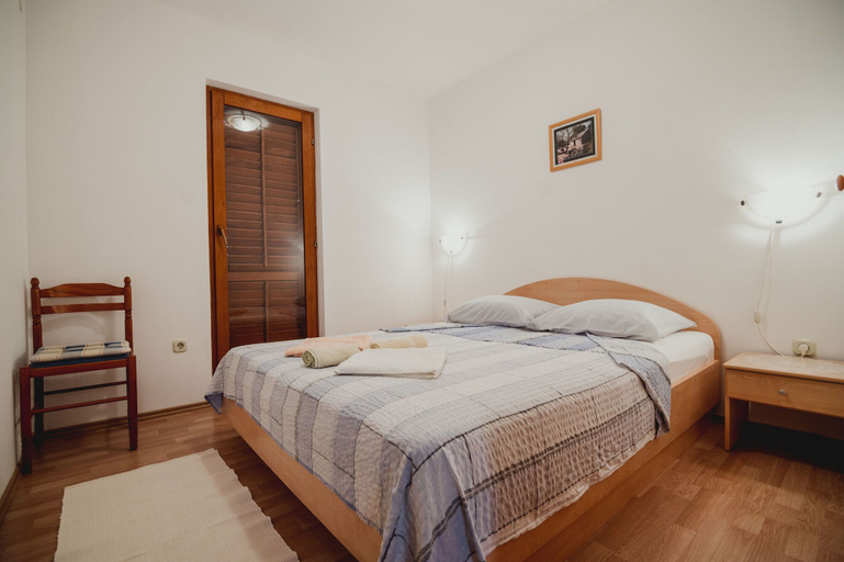 Bedroom 3, Apartments Antun, Jelsa