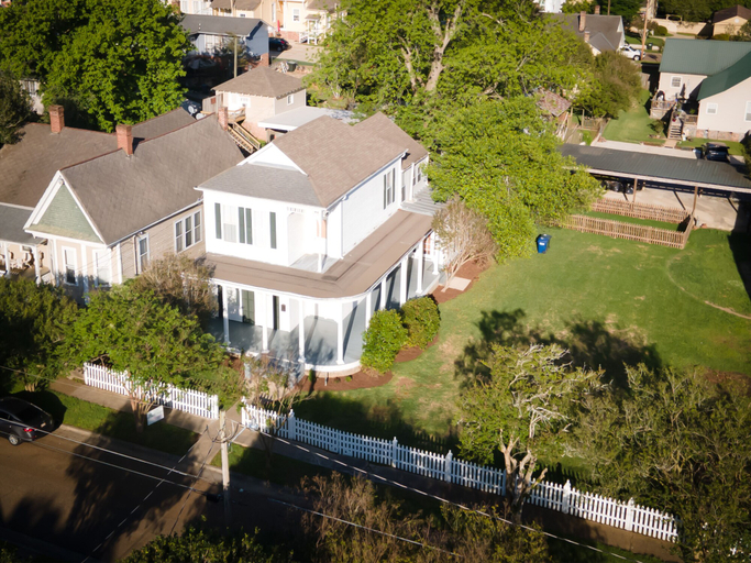 Exterior & Views, Arlington House, Adams