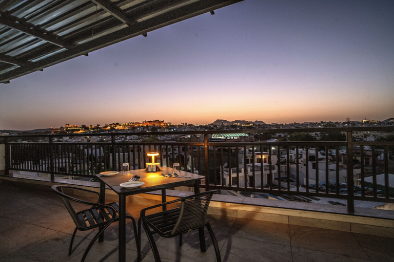 Food & Drinks 5, THE MANGAL VIEW RESIDENCY - A Luxury Boutique Business Hotel, Udaipur