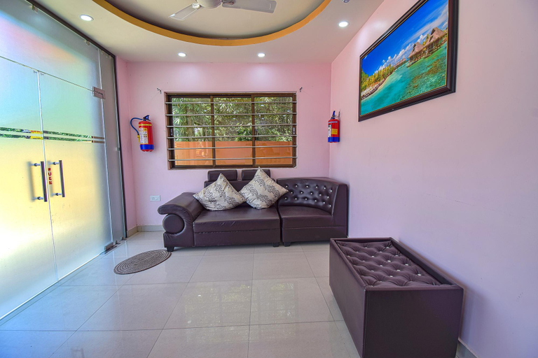 Public Area 2, Fabhotel Knight Airways, Kamrup