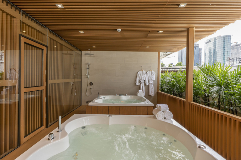 Bathroom 5