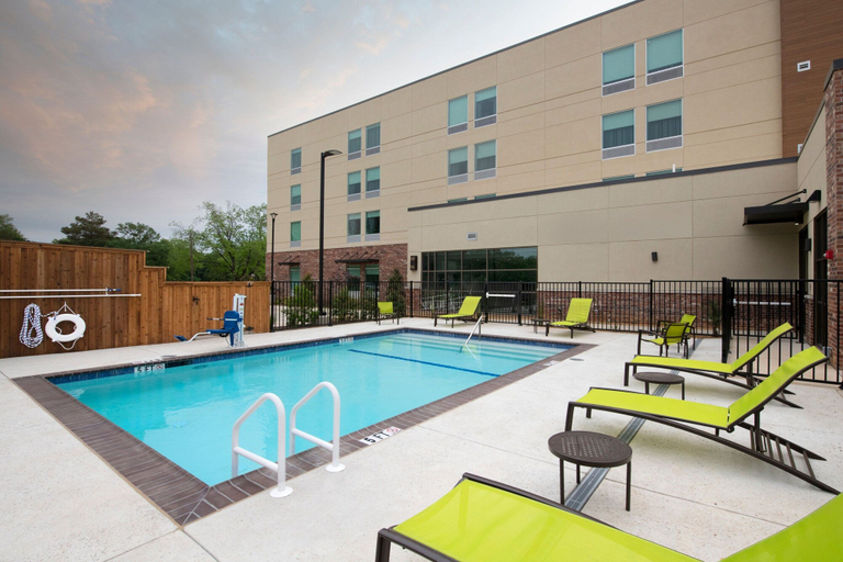 Sport & Beauty 5, SpringHill Suites by Marriott Lindale Tyler, Smith