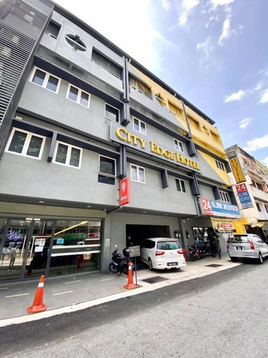 Exterior & Views, Swing & Pillows at KL Cheras Maluri 2, Kuala Lumpur