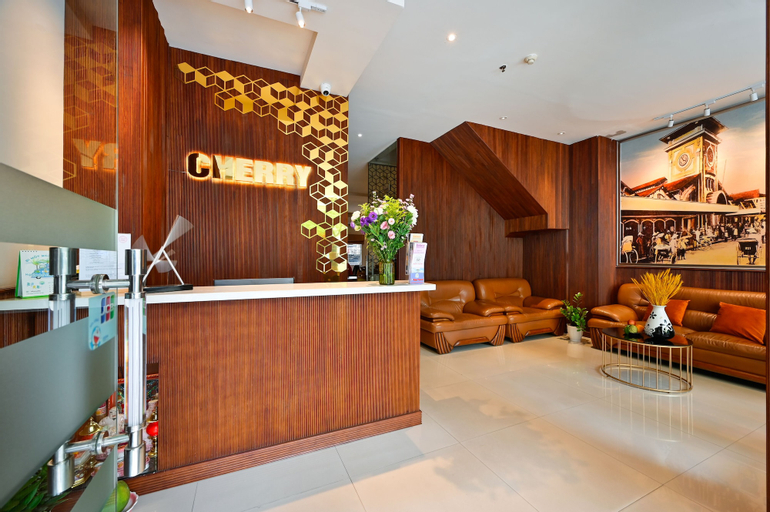 Cherry Central Hotel, District 1