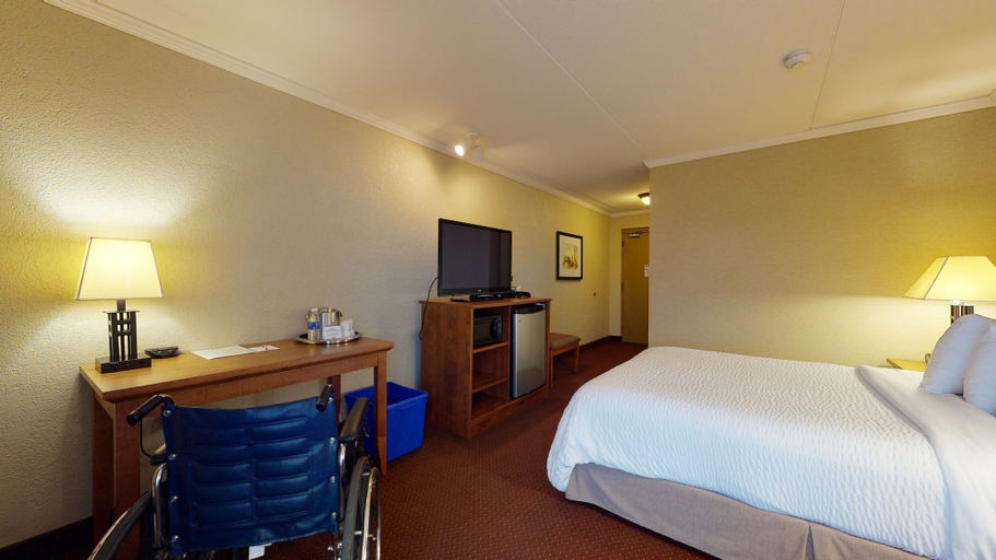 Bedroom 3, Best Western Plus Nor'wester Hotel & Conference Centre, Thunder Bay