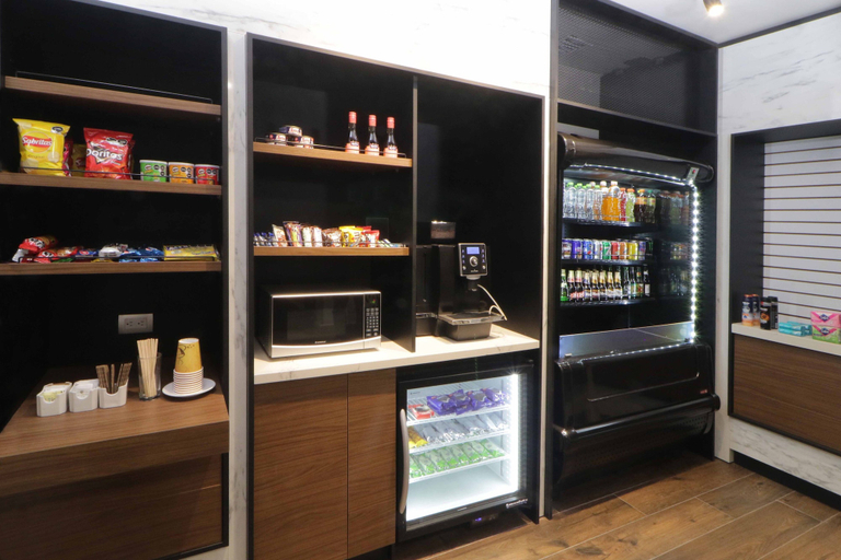 Food & Drinks 4, Courtyard by Marriott Monterrey Airport, Apodaca
