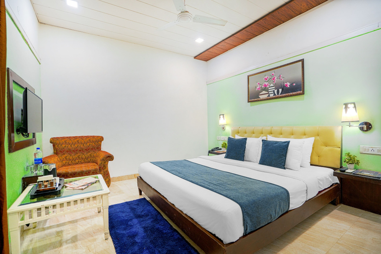 Bedroom 4, Hotel Seven - Centre of City Chandigarh, Chandigarh