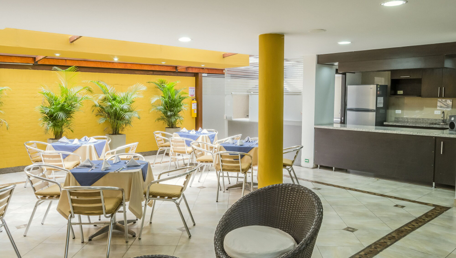 Food & Drinks 5, Hotel Regency Suites La Feria, Santafé de Bogotá