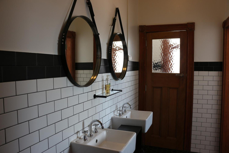 Bathroom 5, Guildford Hotel, Sydney
