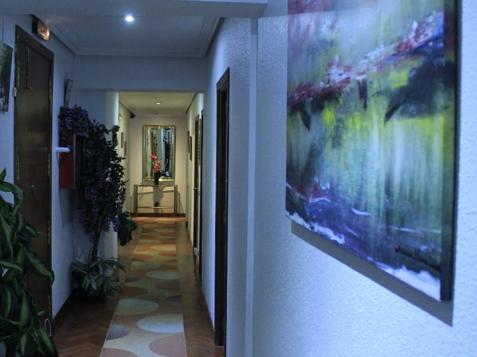 Others 5, Hostal Esmeralda, Madrid