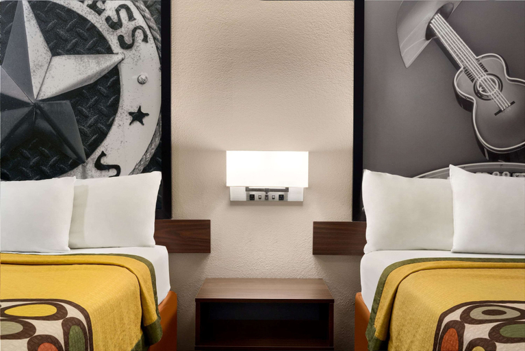 Bedroom 4, Super 8 by Wyndham Universal City, Bexar