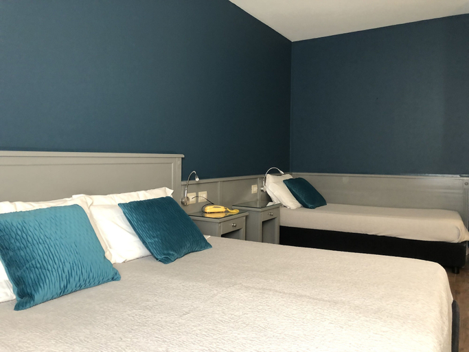 Bedroom 3, Hotel Royal, Trento