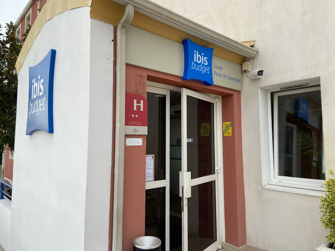 Exterior & Views 2, ibis budget Lunel Porte de Camargue, Gard