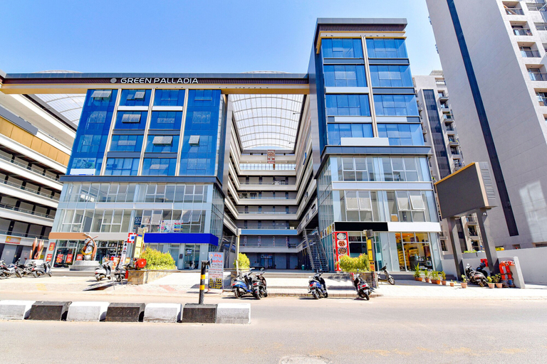 Exterior & Views 2, Hotel Gold Palace Inn, Surat