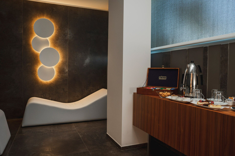 Food & Drinks 5, Dan Hotel, Rimini
