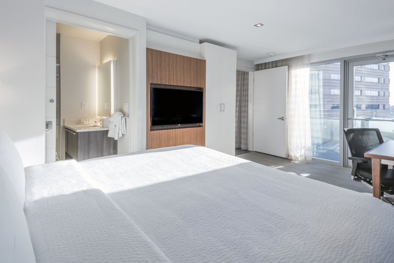 Bedroom 3, Residence Inn by Marriott Jersey City, Jersey City