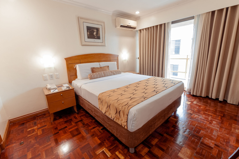 Bedroom 26