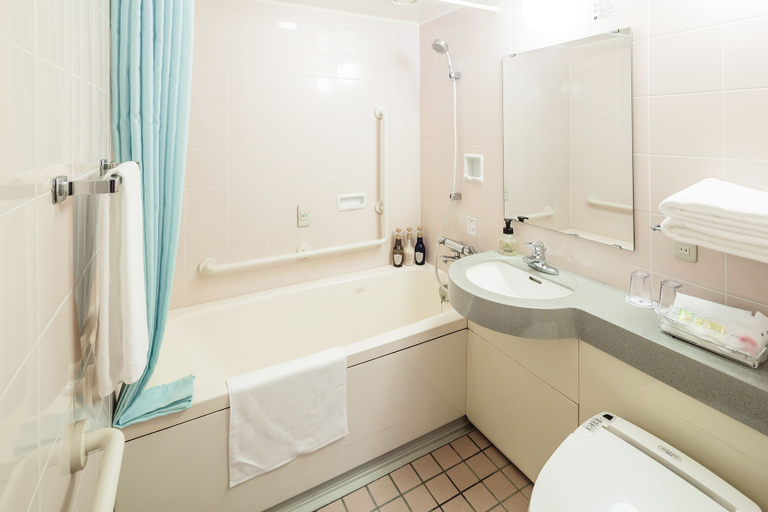 Bathroom 4, Hotel MyStays Matsuyama, Matsuyama