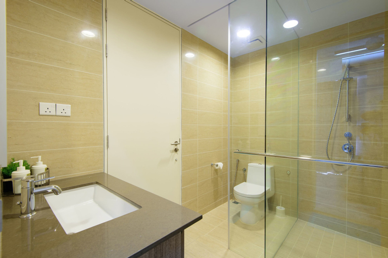 Bathroom 24
