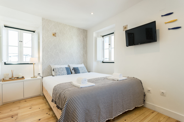 Bedroom 2, Alfama Loft Studio Loft Apartment w/ River View - by LU Holidays, Lisbon