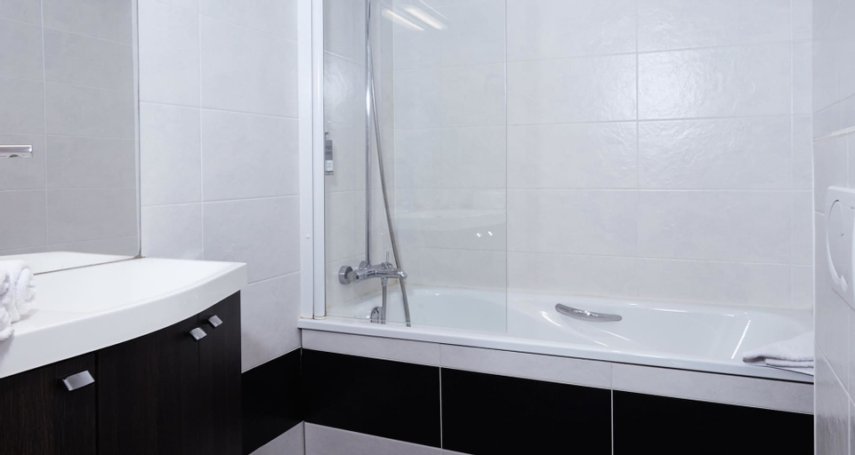 Bathroom 5